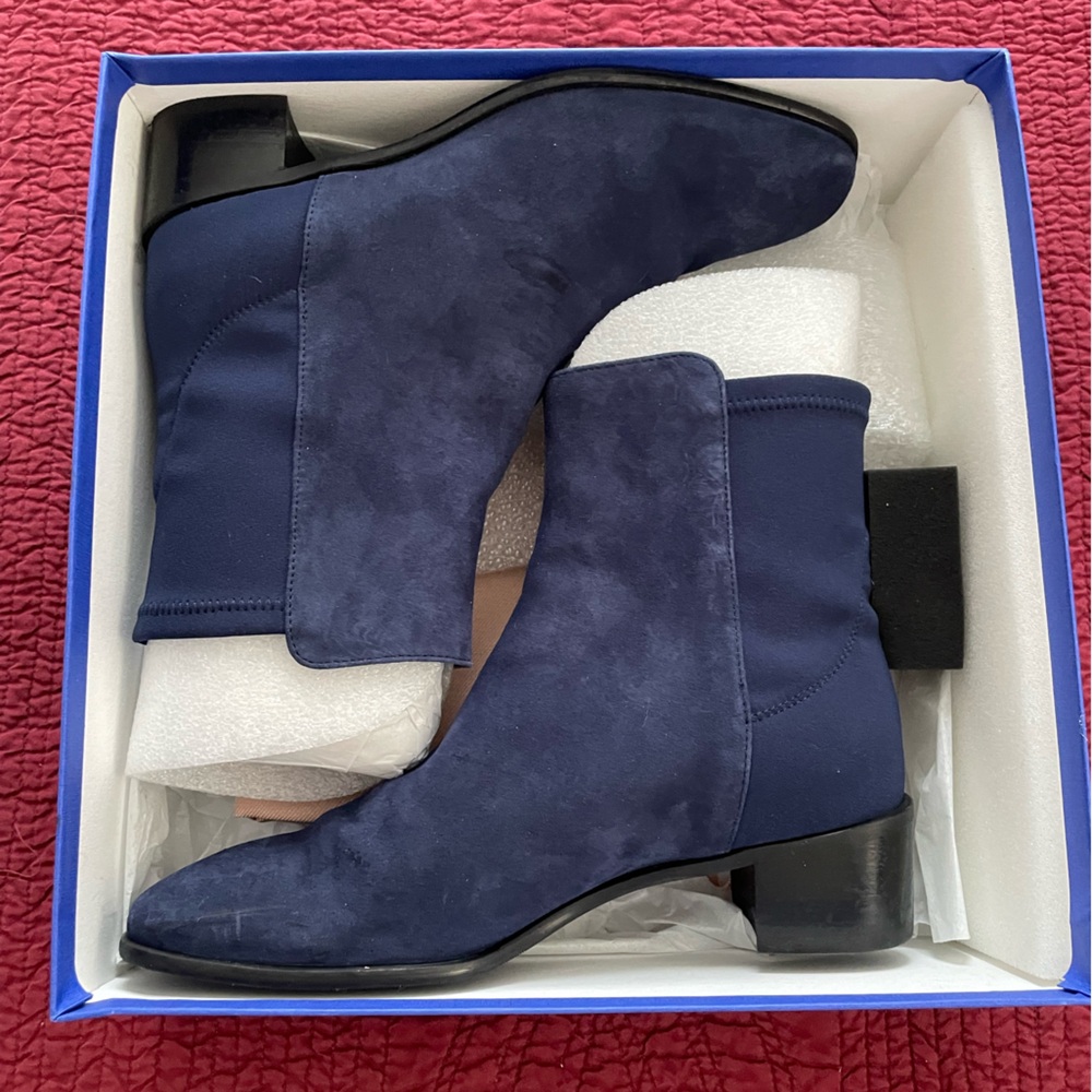STUART WEITZMAN City Block Sq-Toe 45 French Blue Suede Boots